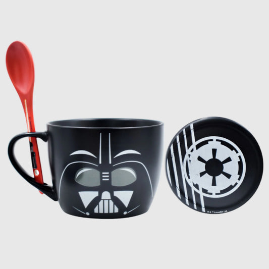 Taza Tarro Jumbo Negro con Tapa y Cuchara Fun Kids Disney Lucas Film Star Wars Darth Vader Porcelana 580ml